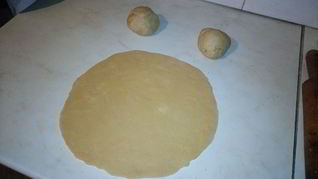 Рецепт Теста для пиццы без дрожжей на молоке