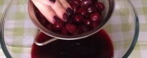 Шаг 3: бисквитного торта с вишневой начинкой