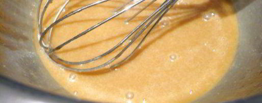 Шаг 8: грушева-имбирного торт с карамельным соусом