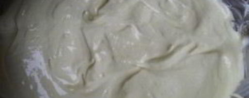 Шаг 3: клубнично-йогуртового торт