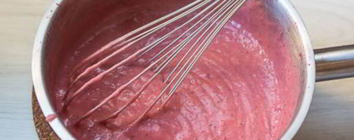 Шаг 15: клубничного торта с двумя кремами