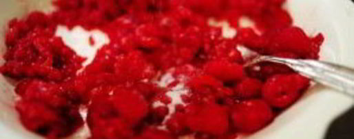 Шаг 5: кремового торта с малиной