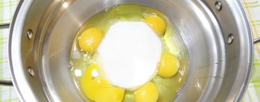 Шаг 6: медового бисквита в мультиварке