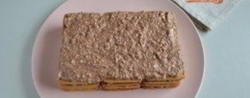 Шаг 5: торта без выпечки из печенья и творога