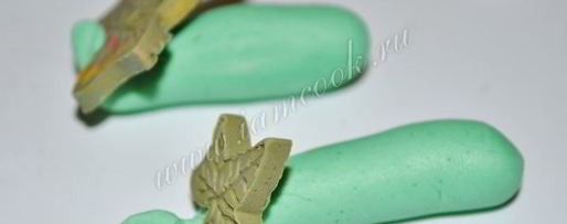 Шаг 10: торта из мастики огород