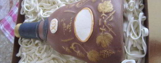 Шаг 38: торта коробка с коньяком