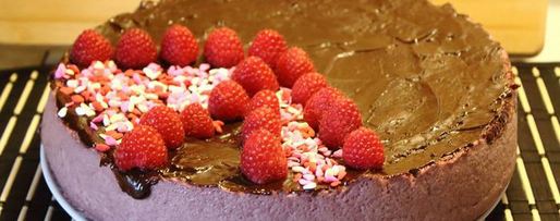 Шаг 9: торта шоколадно-ягодный розовые облака