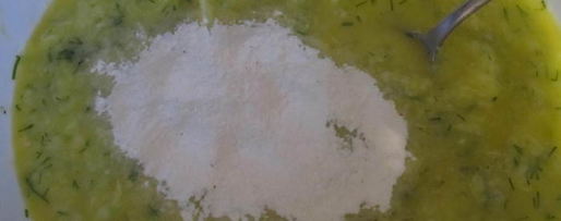 Шаг 2: закусочного торта из кабачков