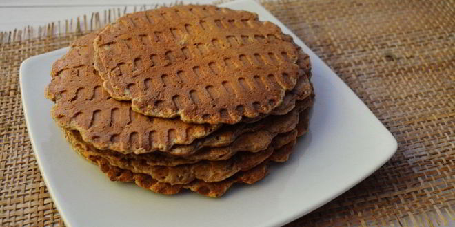 Рецепт диетических клубничных вафель