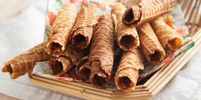 Рецепт хрустящих вафельных трубочек по-домашнему