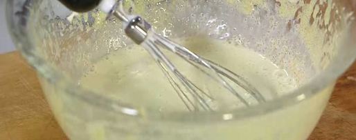 Шаг 3: малиновых вафель с фисташками и медом