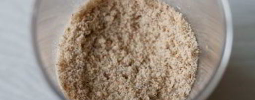 Шаг 1: миндальных вафель с сушеной клюквой