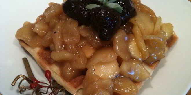 Рецепт слоеных вафель с карамельными яблоками