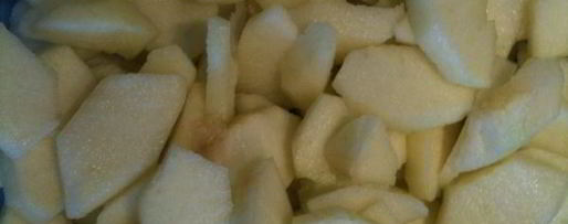 Шаг 2: слоеных вафель с карамельными яблоками