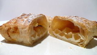 Рецепт Яблочных слоек с творогом