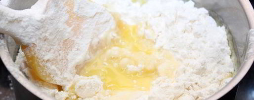 Шаг 1: круглых эклеров с заварным кремом