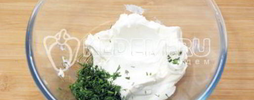 Шаг 7: профитролей с икрой и творожной начинкой