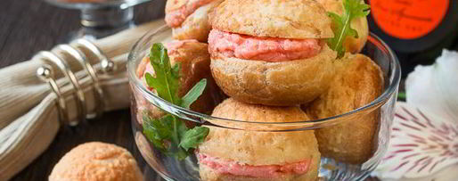 Шаг 19: профитролей с кракелюром и лососевым муссом