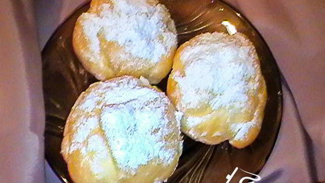 Рецепт Профитролей с творожной начинкой