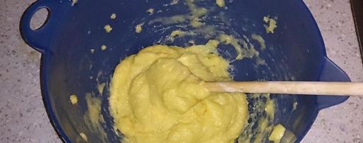 Шаг 1: профитролей с творожным сыром и семгой