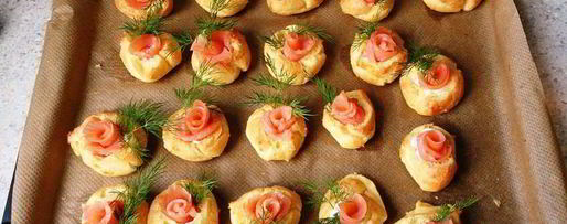 Шаг 8: профитролей с творожным сыром и семгой