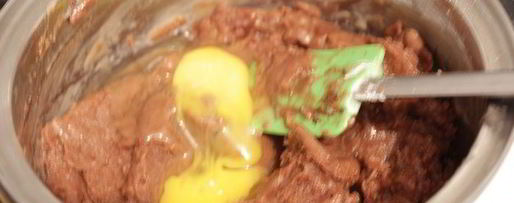 Шаг 2: шоколадных профитролей с маскарпоне