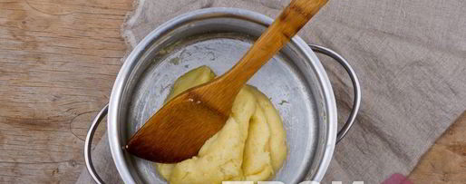 Шаг 1: теста заварного для эклеров