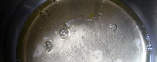 Шаг 1: торта с профитролями и хурмой