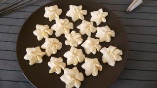 Рецепт Творожного крема для тортов и эклеров