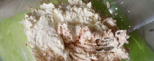 Шаг 11: эклеров с крабовой начинкой