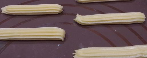 Шаг 5: эклеров с масляным кремом