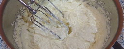 Шаг 6: эклеров с масляным кремом