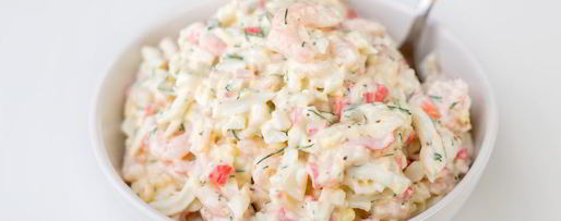 Шаг 5: закусочных профитролей с салатом из креветок и крабовых палочек