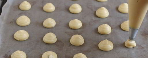 Шаг 14: заварного теста для эклеров и профитролей