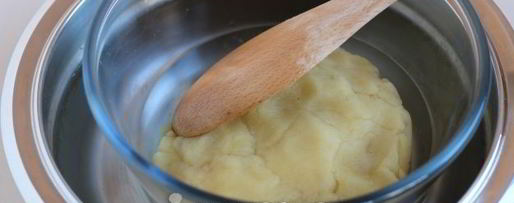 Шаг 10: заварного теста для эклеров и профитролей