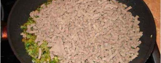 Шаг 10: картофельной запеканки с мясной начинкой