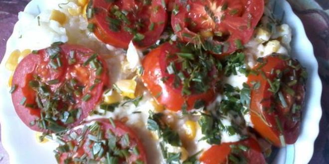 Рецепт рисовой запеканки с кукурузой и черри