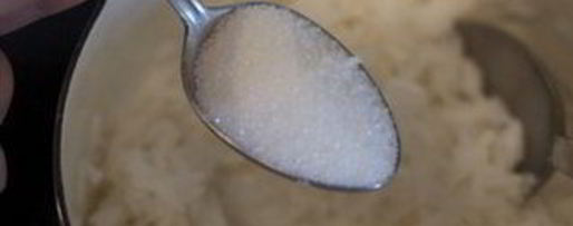 Шаг 4: рисовой запеканки с ревенем