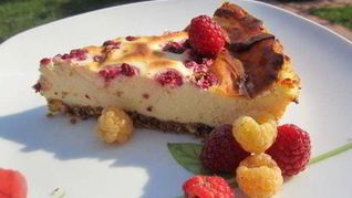 Рецепт Творожно-ягодной запеканка с сахарной пудрой