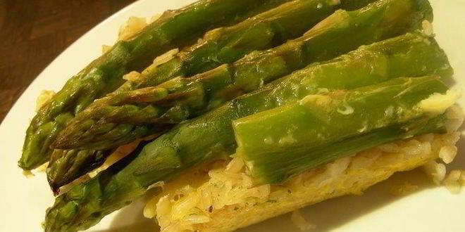 Рецепт запеканки из риса и спаржи