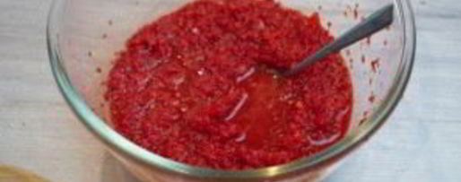 Шаг 2: аджики из болгарского перца без помидоров