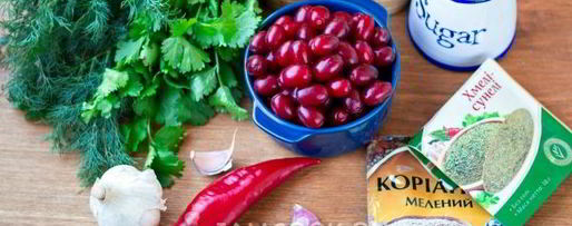 Шаг 3: аджики из кизила