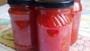 Рецепт Аджики из красной смородины на зиму