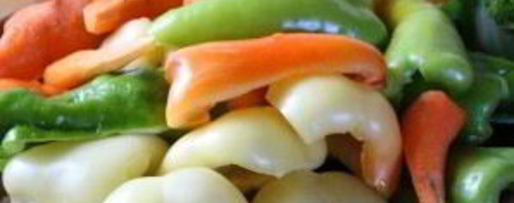 Шаг 1: аджики на зиму с варкой