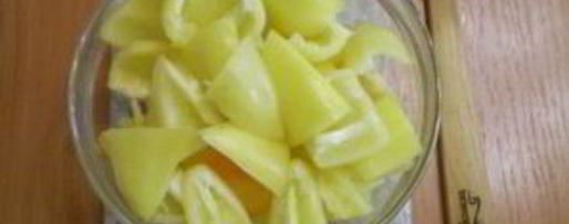 Шаг 2: аджики острой из помидоров и чеснока