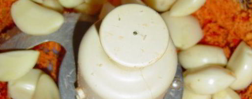 Шаг 2: аджики с хреном без тепловой обработки