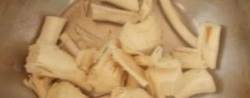 Шаг 2: аджики с хреном и чесноком на зиму