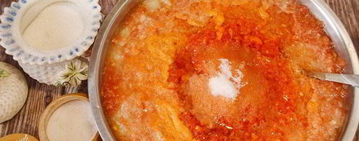 Шаг 3: кабачковой аджики всегда мало