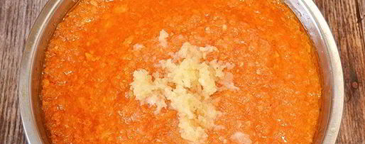 Шаг 4: кабачковой аджики всегда мало