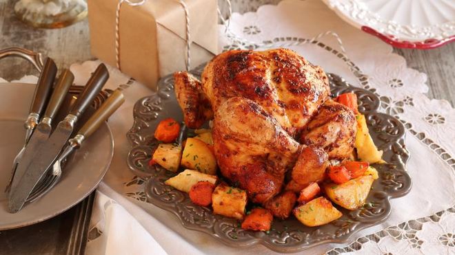 Рецепт Курицы, запеченной с домашней аджикой и корнеплодами